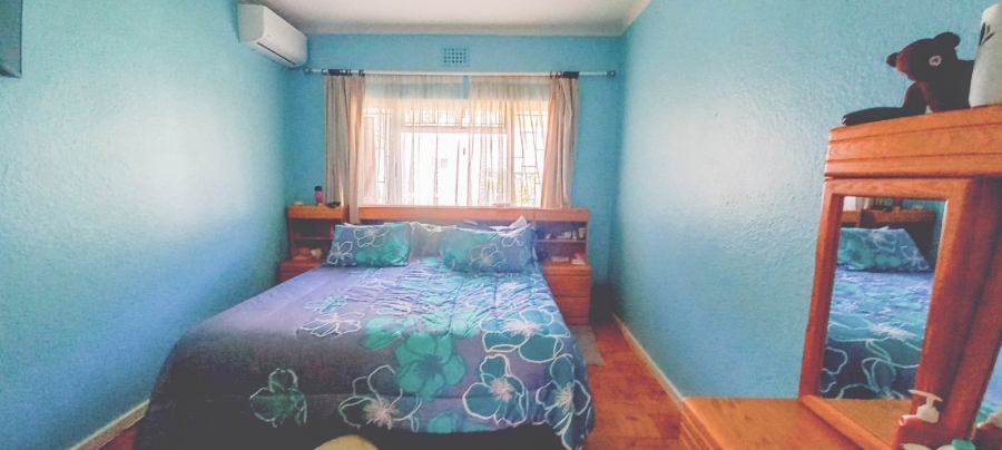 4 Bedroom Property for Sale in Fish Hoek Western Cape